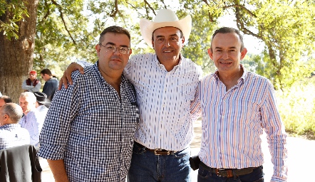  Juan Carlos, Fernando y Alejandro Pérez Espinosa.