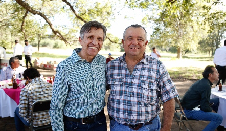  Luis Carreón y Antonio Palau.