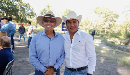  Enrique Díaz de León y Antonio Govea.