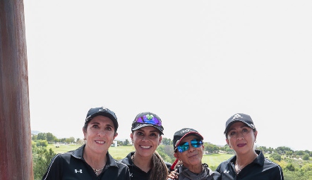  Lupita Robles, Magui Bustos, Alicia Castillo y Leo Sandoval.
