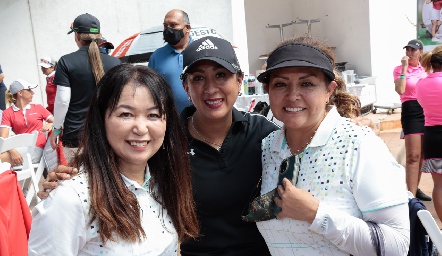  Yukiko Ave, Lupita Alexandri y Leoncia Sandoval.