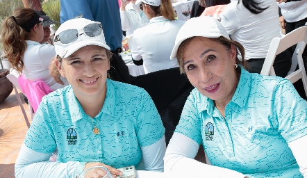  Jacqueline Díaz y Mari Chuy Gonzalez.