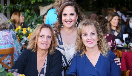  Hermanas Mireya, Gabriela y Yolanda Payán.