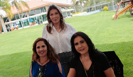  Gabriela Payan, Ángeles Delgadillo y Ana Fonte.