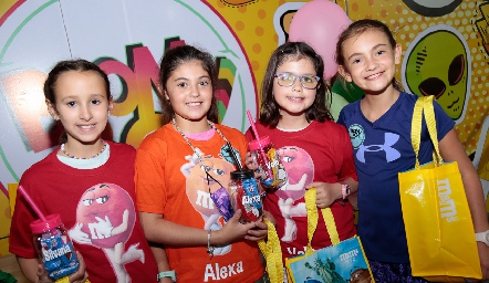  Silvana Estrada, Alexa Lozano, Camila de la Rosa y Valentina Mercado.