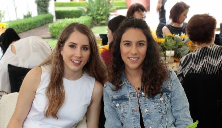 Mónica Torres e Irasema Abud.
