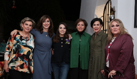  Gaby Portillo, Martha Abud, Miriam Ortiz, Clara Duarte, Carmenchu Motilla y Carla Serna.