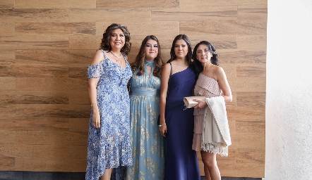  Tania Morales, Valeria García, Julia Esquivel y Maricela.