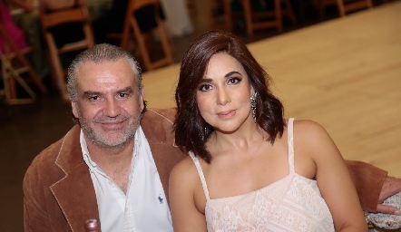  Rafael Piñero y Gabriela Martínez.