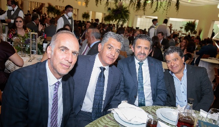  Alejandro Chevaile, Pepe Suárez, Adán Espinoza y Luis Fonseca.