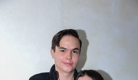  Luis Miguel Soto y Karina de la Garza.