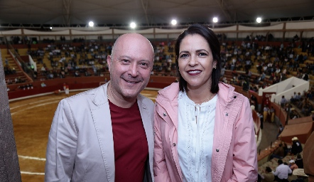  Marcelo Lozano y Karina Castillo.