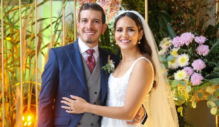  Cristina Dávila Villalobos y Juan Alfonso Duarte Bocard ya son esposos.
