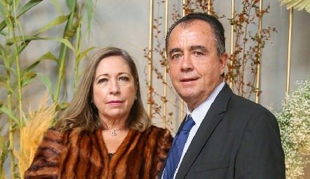  Beatriz Díaz y Enrique González.