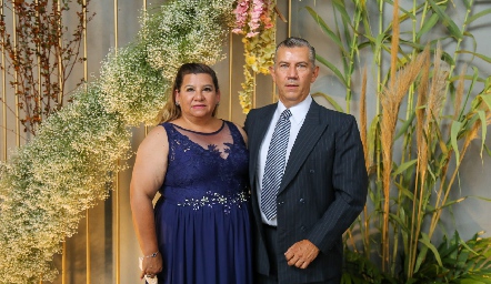  Irma López y Rafael González.