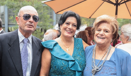  Carlos Del Valle, Lourdes Del Valle y Marcelle Coulon.