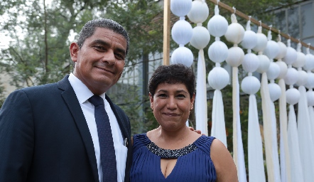  Armando Mendoza y María Teresa.