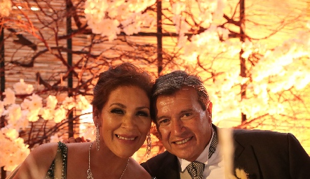  Josefina Carlín y Rafael Landa.
