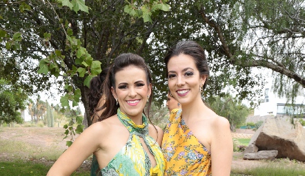  Laura y Mayra Lomeli.