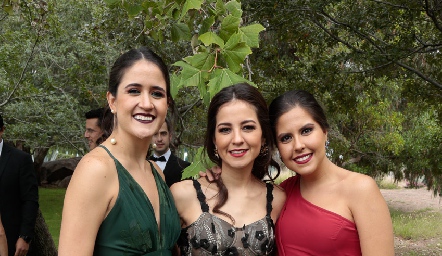  Ana Paula Sandoval, Pamela Castro y Ana Sofía Mora.