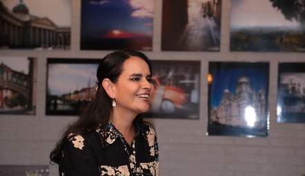  Marily Espinosa de Tobías.
