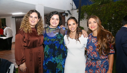  Sofía García, Carolina Motilla, Bárbara Mejía y Sabrina Dávalos.