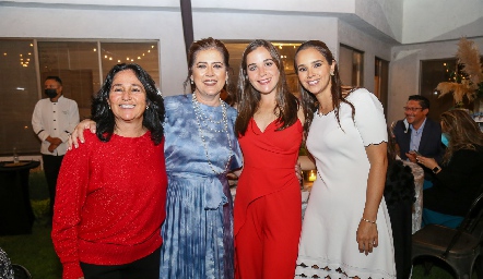 María Maza, Cristina Galán, María Meade y Bárbara Mejía.