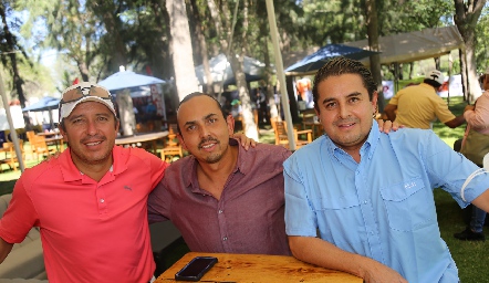  Alejandro Mejía, Roberto Sulé e Israel Salas.