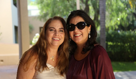  Alba Altamirano y Cynthia Sánchez.