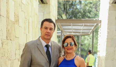  Javier Mercado y Melissa Crespo.