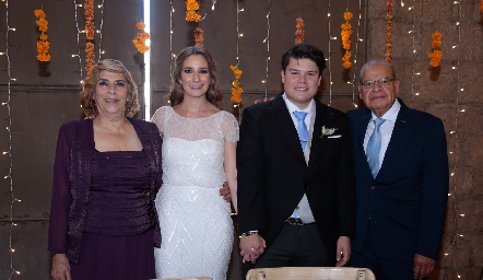  Claudia Estrada, Mariana Lamas, Jordi Madrigal y Enrique Gaviño.
