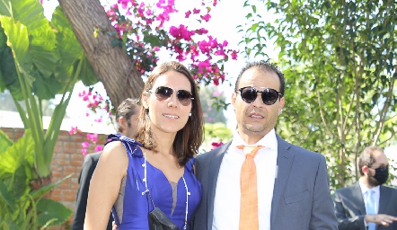  Isabel Elizondo y Mauricio González.