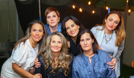  Michelle Zarur, Claudia Hinojosa, Karina Vita, Anilú Enríquez, Sandra Morelos Zaragoza y Adriana Ocaña.