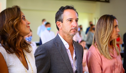  Ana Luisa Díaz de León, Miguel Ocejo y Ala Pérez.