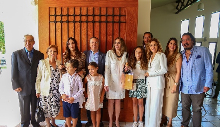 Familias Villegas y Meade.