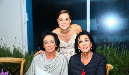 Adriana Félix, Susana Schekaibán y Susana Félix.