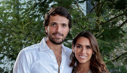  Santiago Gaviño y Daniela Villarreal.