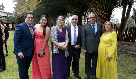  Gerardo Acosta, Carolina Núñez, Hilda Núñez, Martin Zorrilla, Rafael Núñez y Raquel Mendoza.