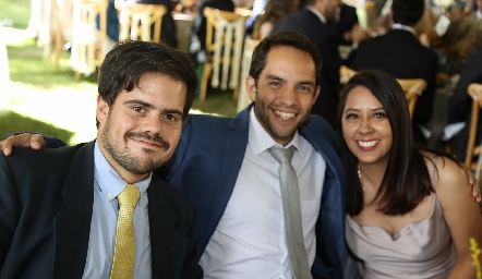  Eduardo Goldaracena, Jaime Acevedo y Elisa Ortiz.