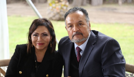  Lourdes Martínez y Javier Isordia.