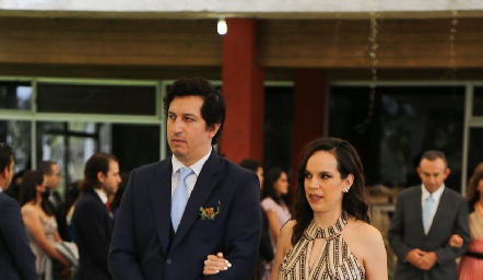  Carlos Alonso y Daniela Camacho.