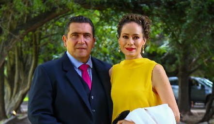  Rodolfo Valle y Elsa Chávez.