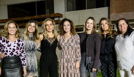  Romina Madrazo, Yezmín Sarquis, Mónica Torres, Julieta Morales, Gaby Artolózaga, Vero Subirana y Pily Torres.