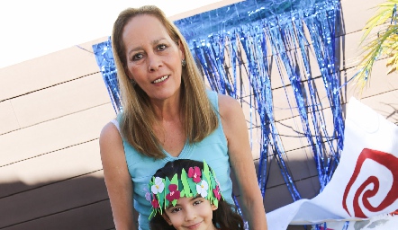  Marcela Suárez y Ana Paula Ávila.