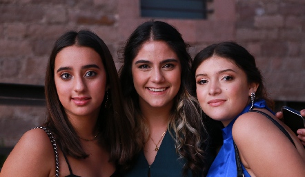  María Mares, Natalia Galán y Sofía Rosales.
