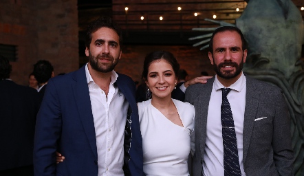  Elias Barhum, Pamela Castro y Manuel Boelsterly.