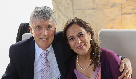  José Luis Hernández y Luz María Martínez.