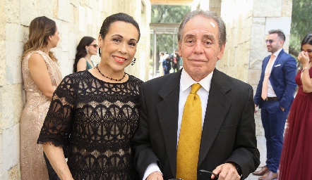  Leticia y José Sandoval.