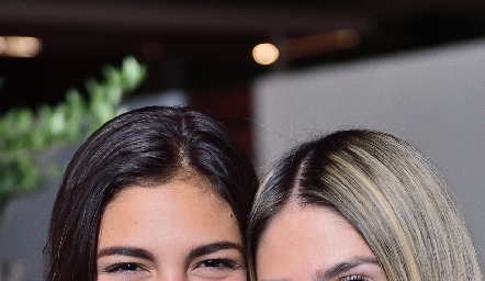  María Paula Duque y Michelle Martín.