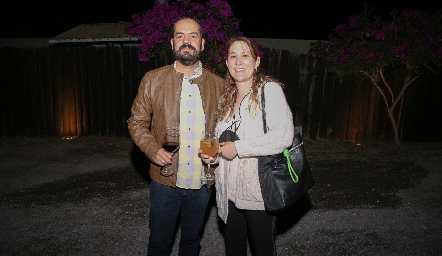  Ricardo Garza y Lucía Rodríguez.